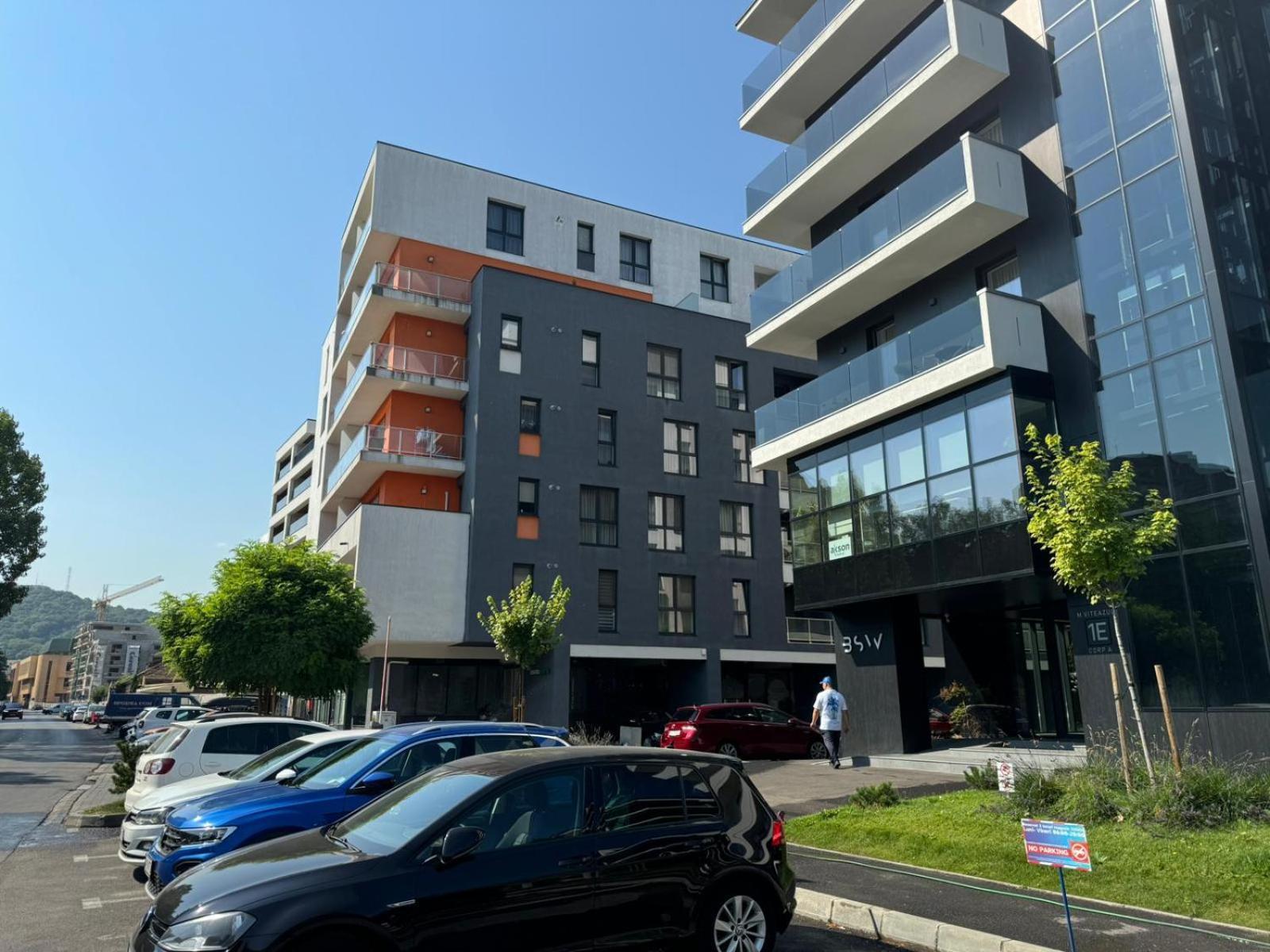 Apart Mihai Viteazu Residence Брашов Экстерьер фото
